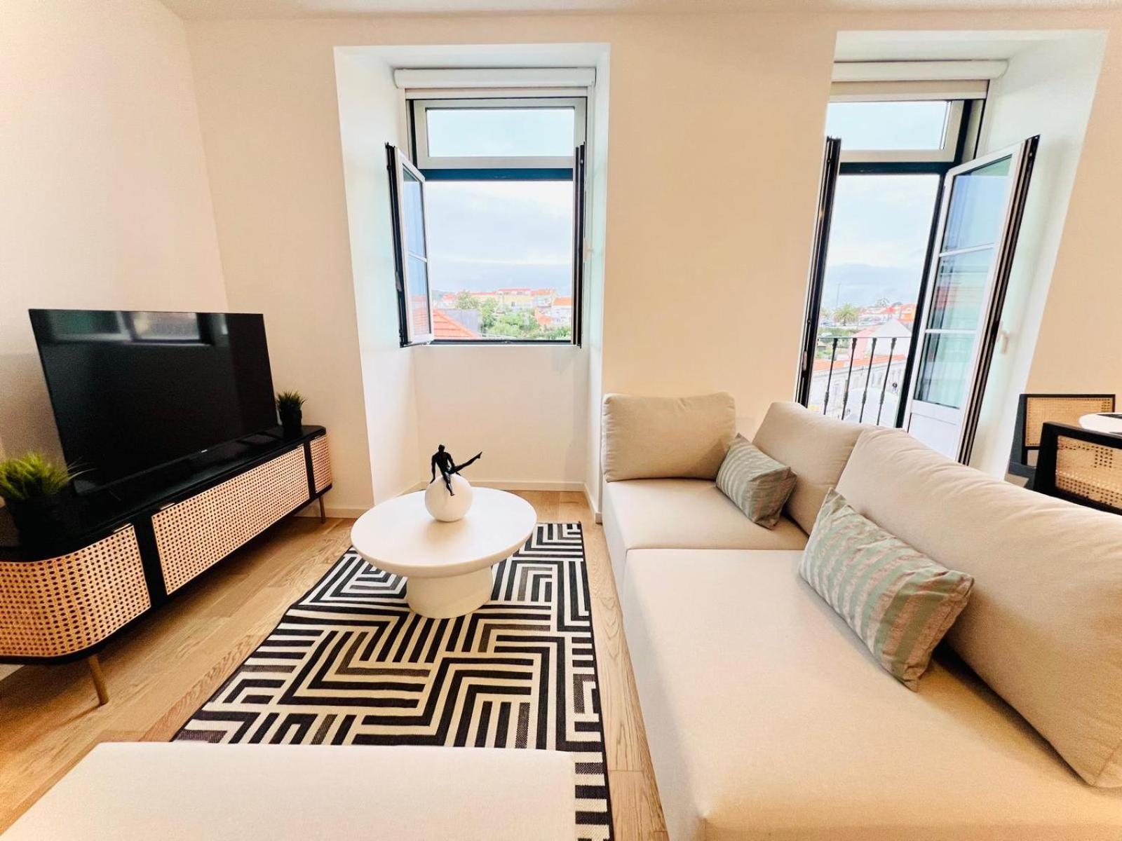 Lisbon Pink House II Beautiful 2 Bedroom Flat In City Center Екстериор снимка