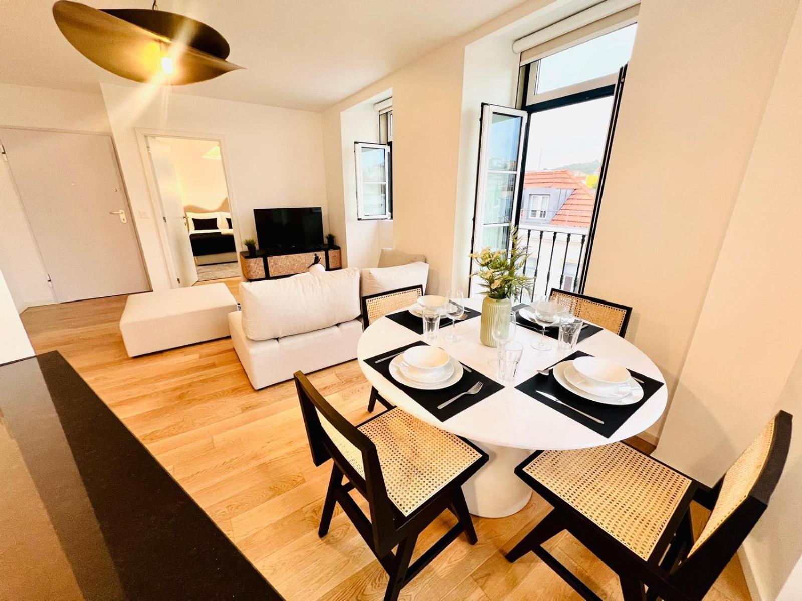 Lisbon Pink House II Beautiful 2 Bedroom Flat In City Center Екстериор снимка