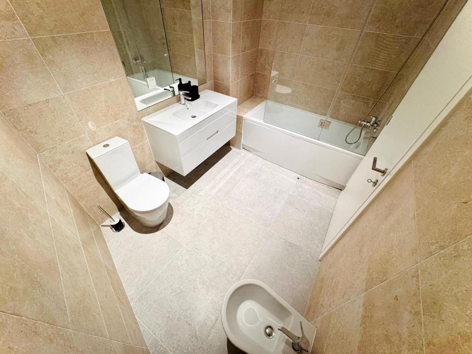 Lisbon Pink House II Beautiful 2 Bedroom Flat In City Center Екстериор снимка